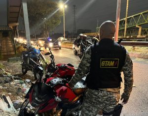 moto-roubada-recuperada-em-operacao-com-a-guarda-civil-de-mesquita