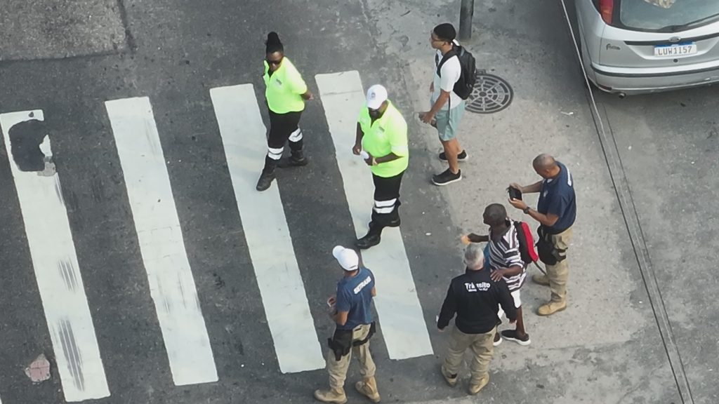 conscientizacao-para-pedestres-e-motoristas-em-mesquita