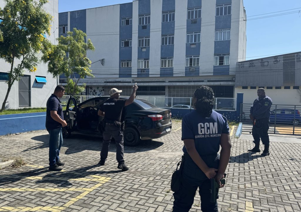 agentes-da-guarda-municipal-participam-de-treinamento-pratico-no-cco